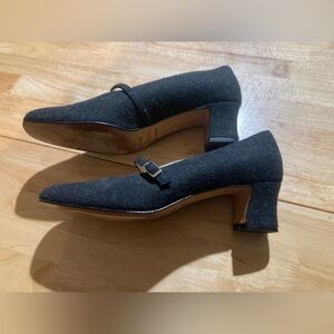 Talbots Mary Jane style shoes in size 8M. Dark grey/black color. EUC